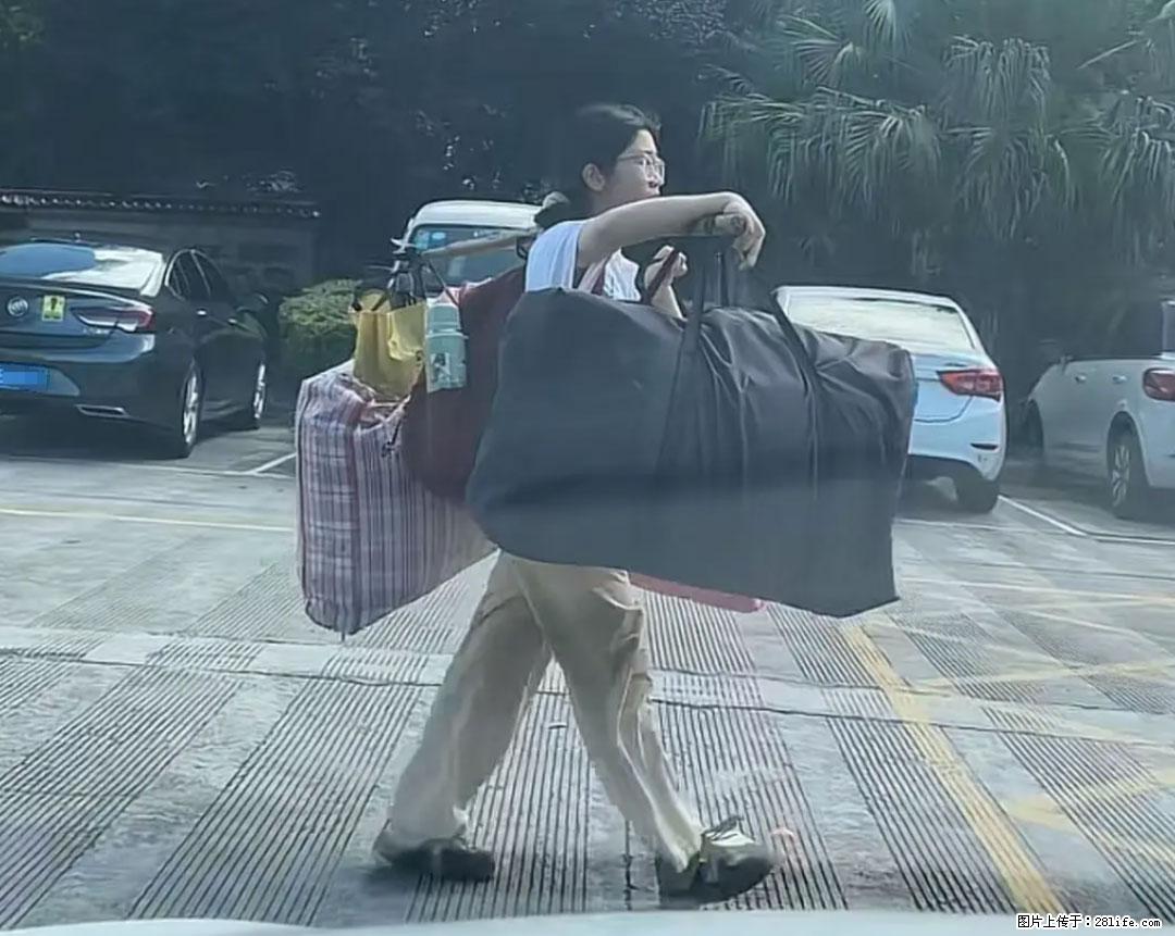 全网追的“扁担女孩”，找了一份暑假工，时薪12元 - 葫芦岛生活资讯 - 葫芦岛28生活网 hld.28life.com